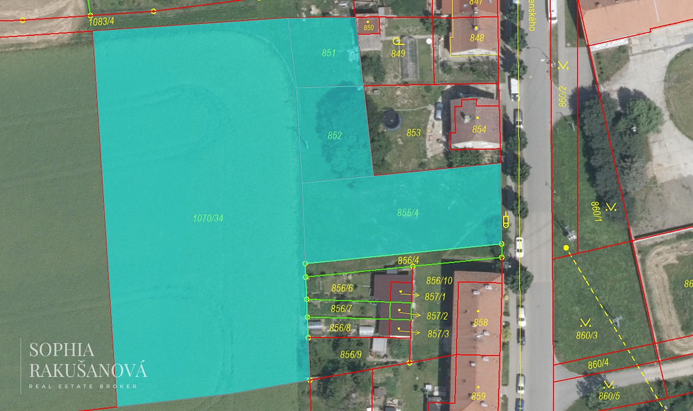 Prodej stavebního pozemku 4 991 m² – pohled 4