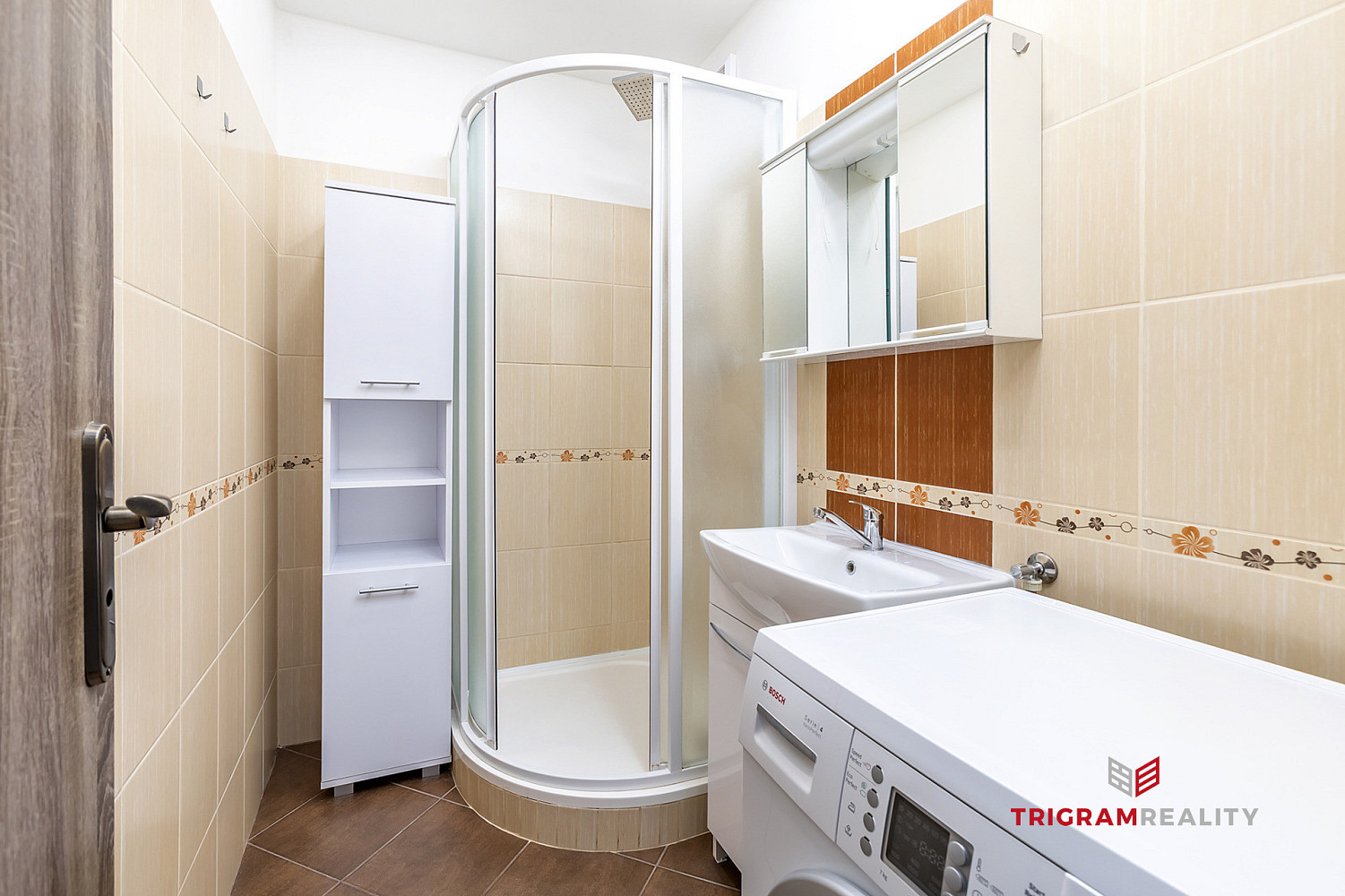 Pronájem bytu 2+kk 43 m² – fotografie 2