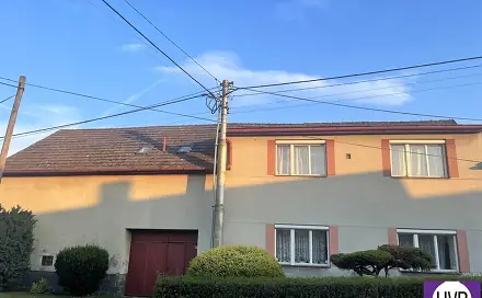 Prodej domu 422 m² s pozemkem 2 370 m², Zalužany, okres Příbram