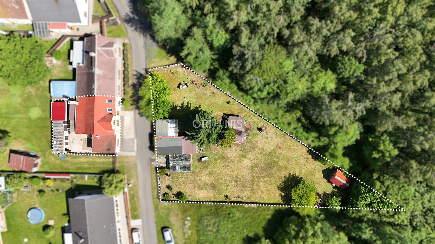 Prodej domu 200 m² s pozemkem 1 002 m²