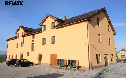 Pronájem obchodních prostor 190 m², Rostoklaty, okres Kolín