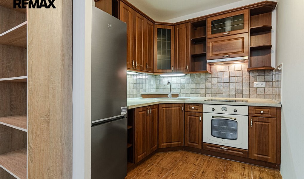 Pronájem bytu 1+kk 33 m², Kladno – náhled fotky 2