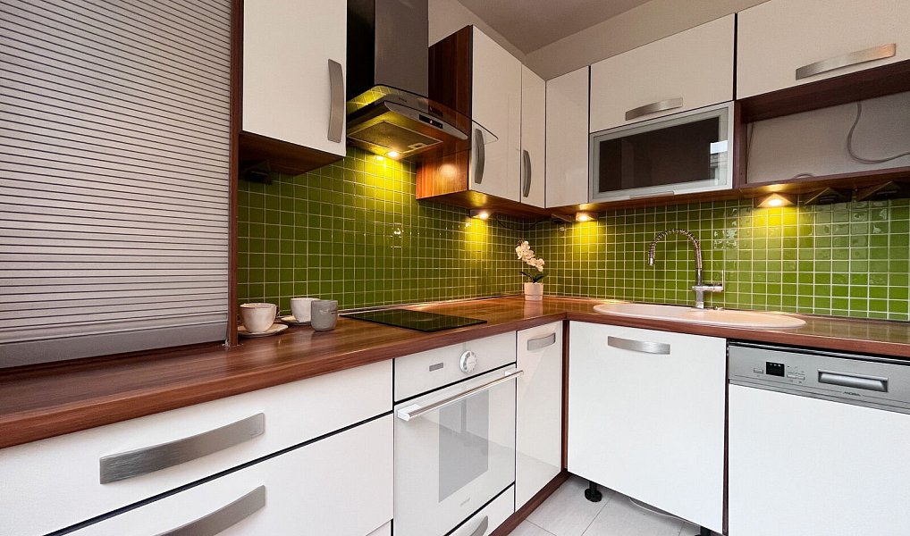 Pronájem bytu 3+1 70 m², Domažlice – náhled fotky 2