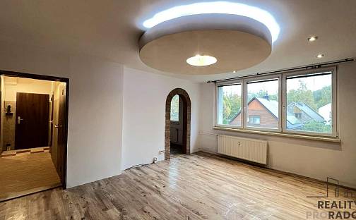 Prodej bytu 3+1 70 m², Topolová, Třinec - Dolní Líštná, okres Frýdek-Místek