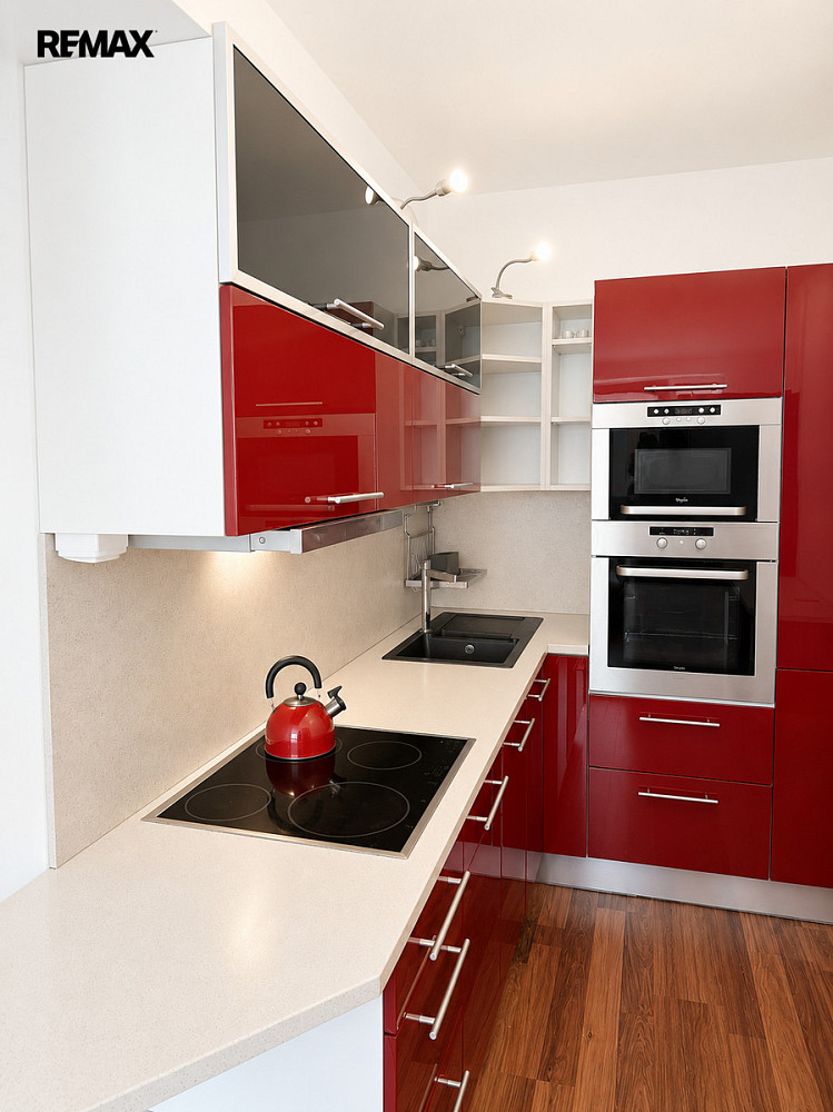 Pronájem bytu 2+kk 52 m² — photo 4