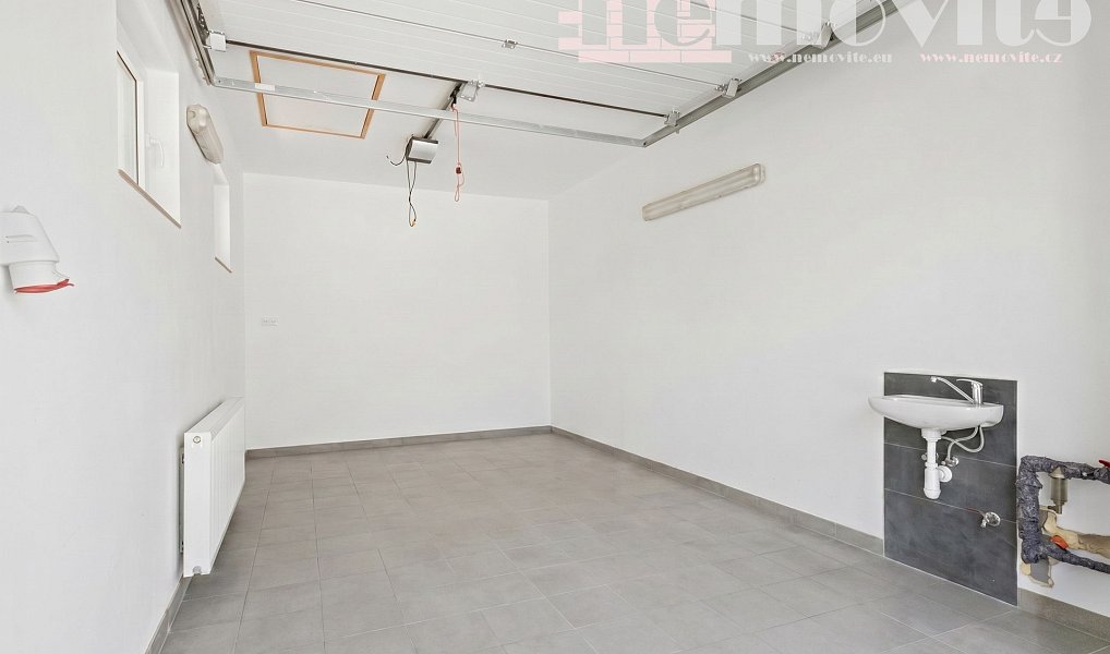Prodej domu 140 m² s pozemkem 695 m², Krouna – náhled fotky 26