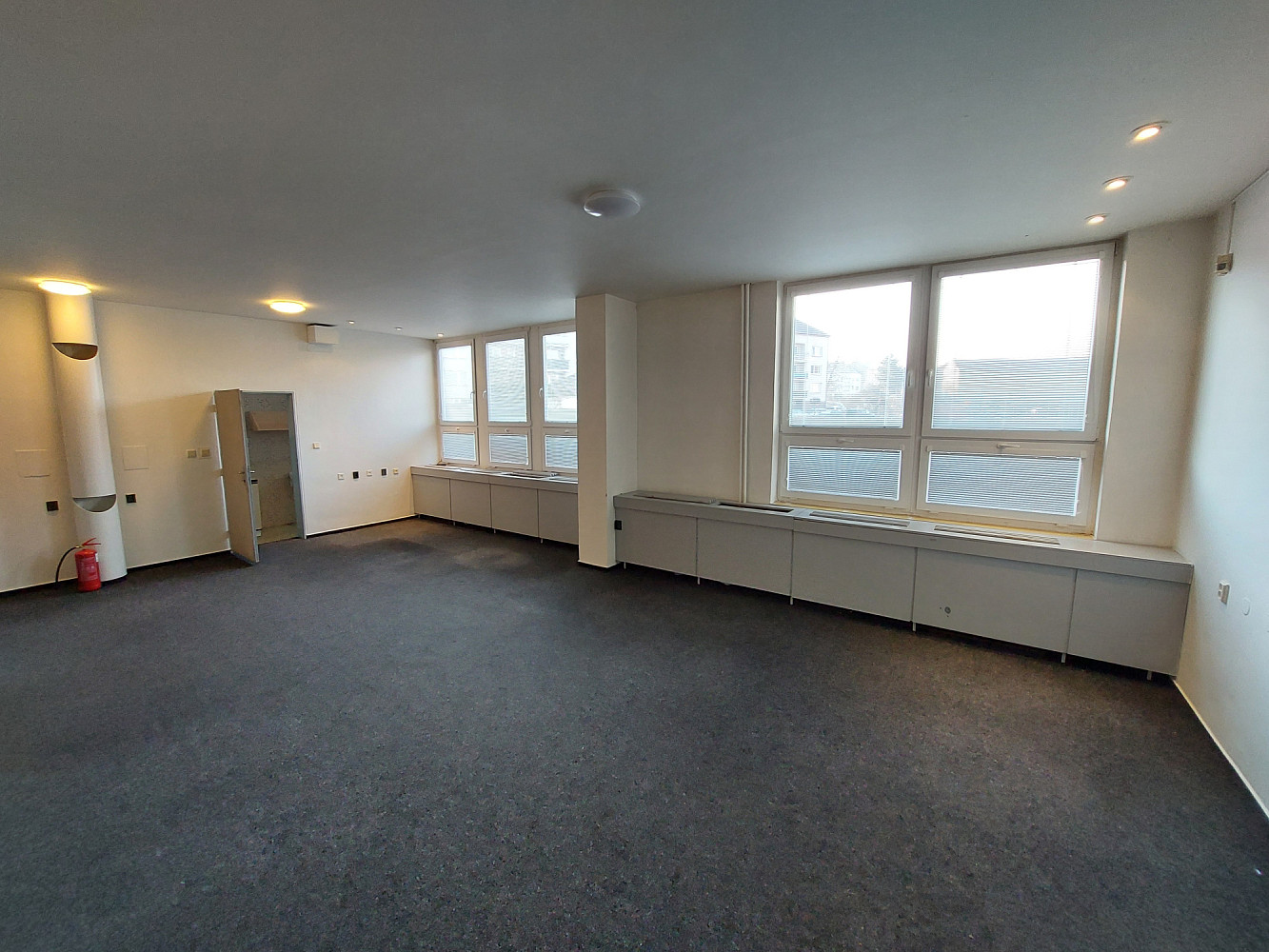 Pronájem obchodních prostor 82 m², Písek