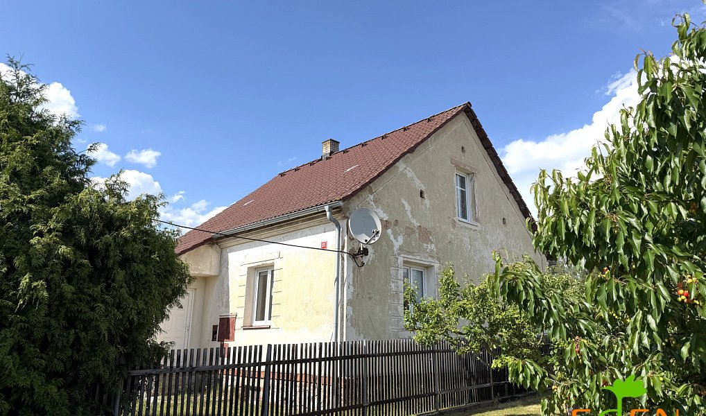 Prodej domu 135 m² s pozemkem 878 m², Břasy – fotka 1 z 28