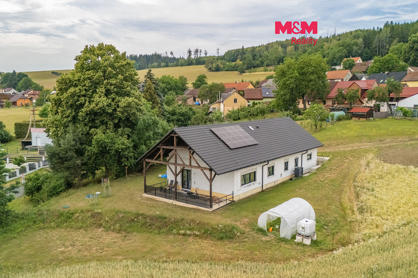 Prodej domu 121 m² s pozemkem 1 030 m²