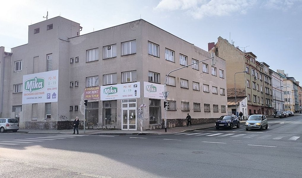 Pronájem výrobních prostor 390 m², Cheb – fotka 1 z 5