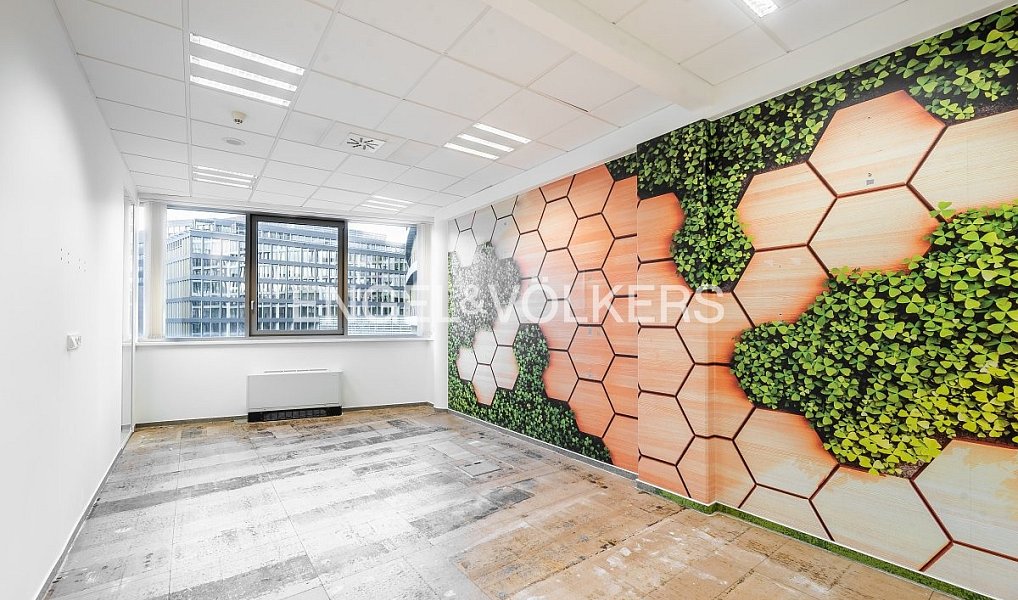 Pronájem kanceláře 883 m², Praha – náhled fotky 4