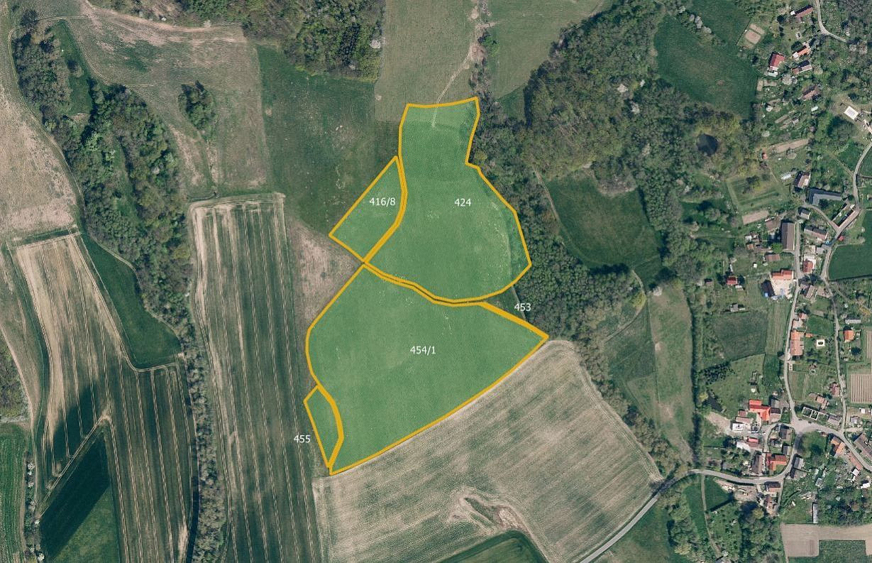Prodej pole 65 224 m²
