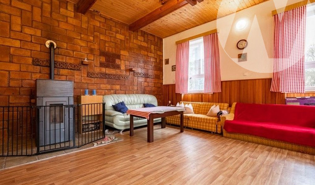 Prodej domu 260 m² s pozemkem 939 m², Ktiš – náhled fotky 4