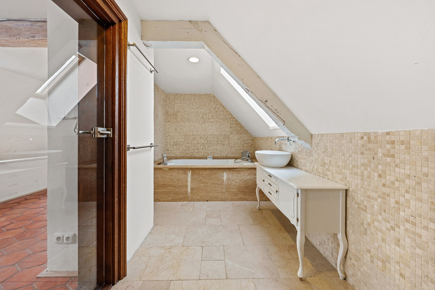 Pronájem bytu 2+kk 60 m² – fotografie 5