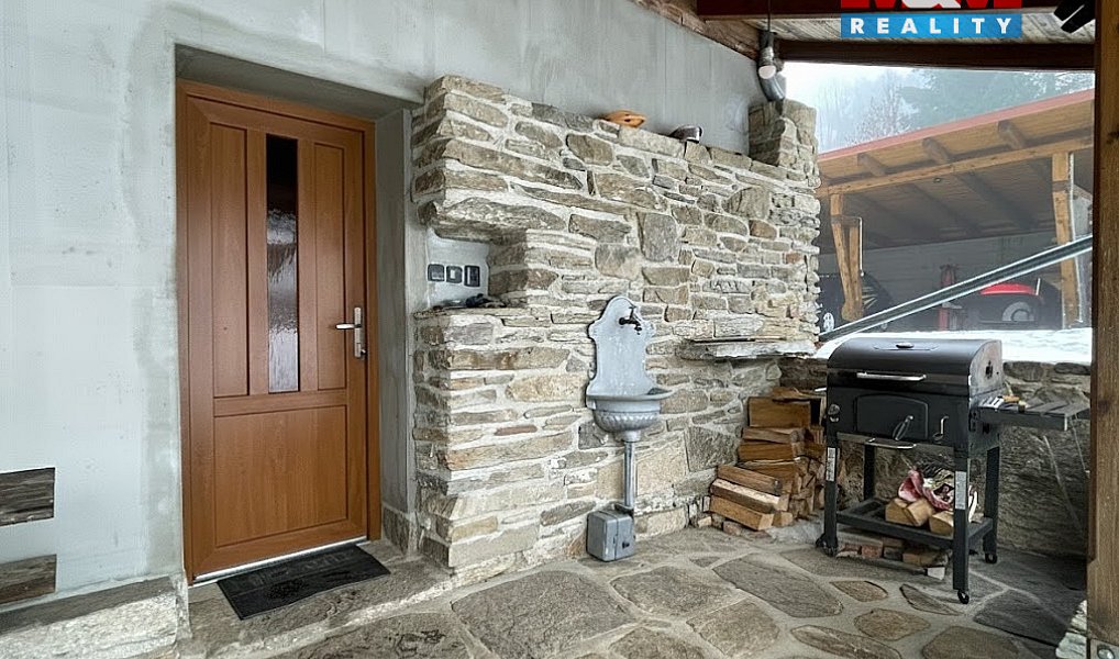 Prodej domu 320 m² s pozemkem 2 079 m², Malá Morava – náhled fotky 25