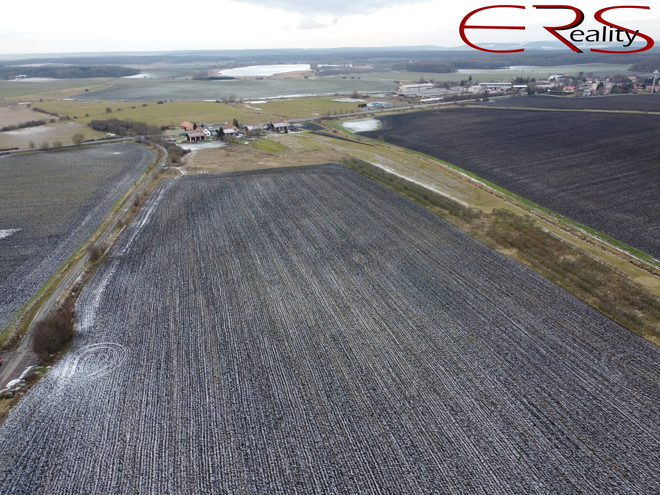 Prodej pole 40 894 m²