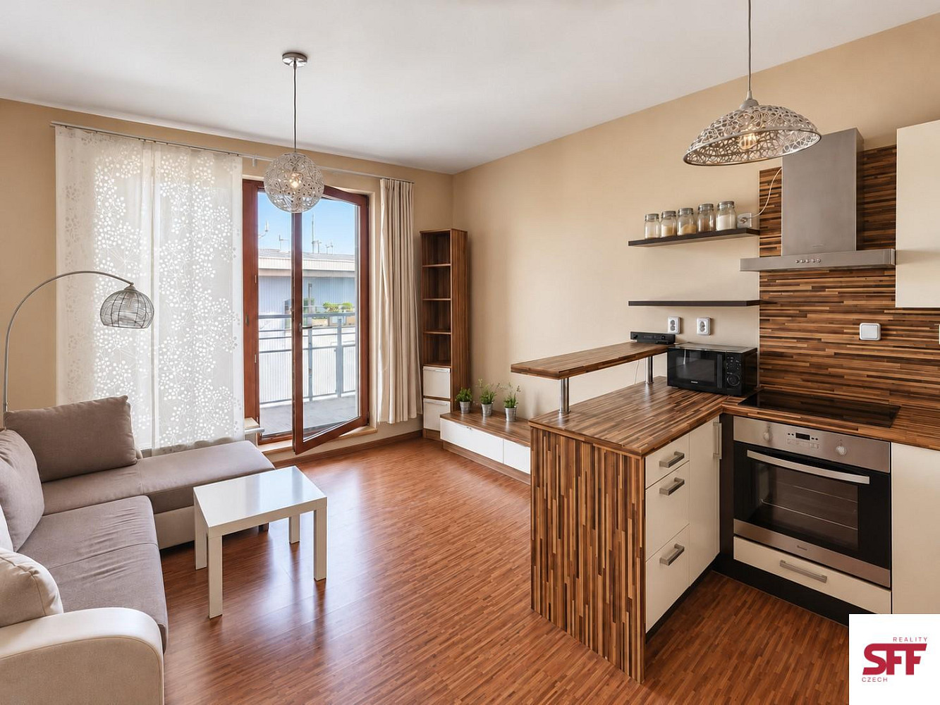 Pronájem bytu 1+kk 35 m²