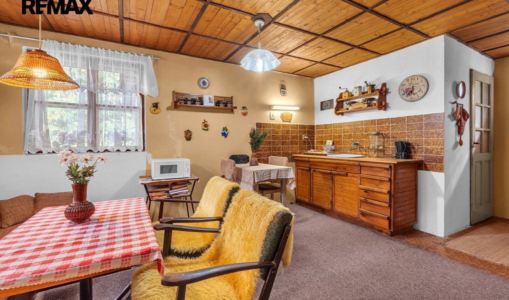 Prodej chaty/chalupy 115 m² s pozemkem 403 m², Staré Buky – náhled fotky 2