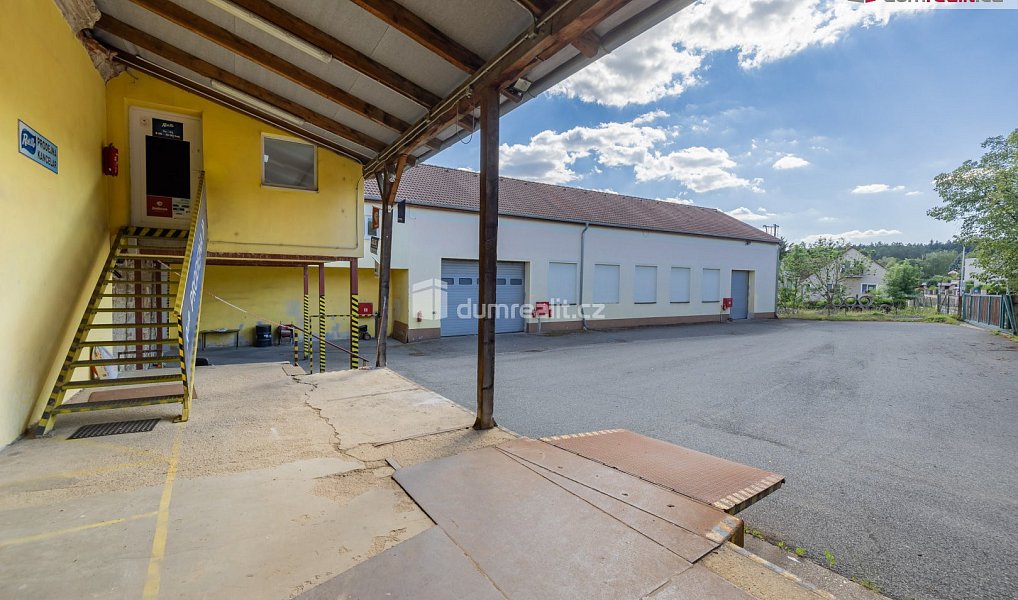 Pronájem výrobních prostor 4 300 m², Doksy – náhled fotky 11