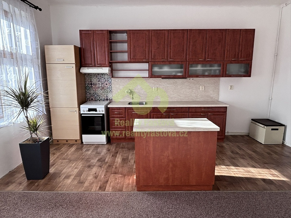 Pronájem bytu 3+kk 74 m²