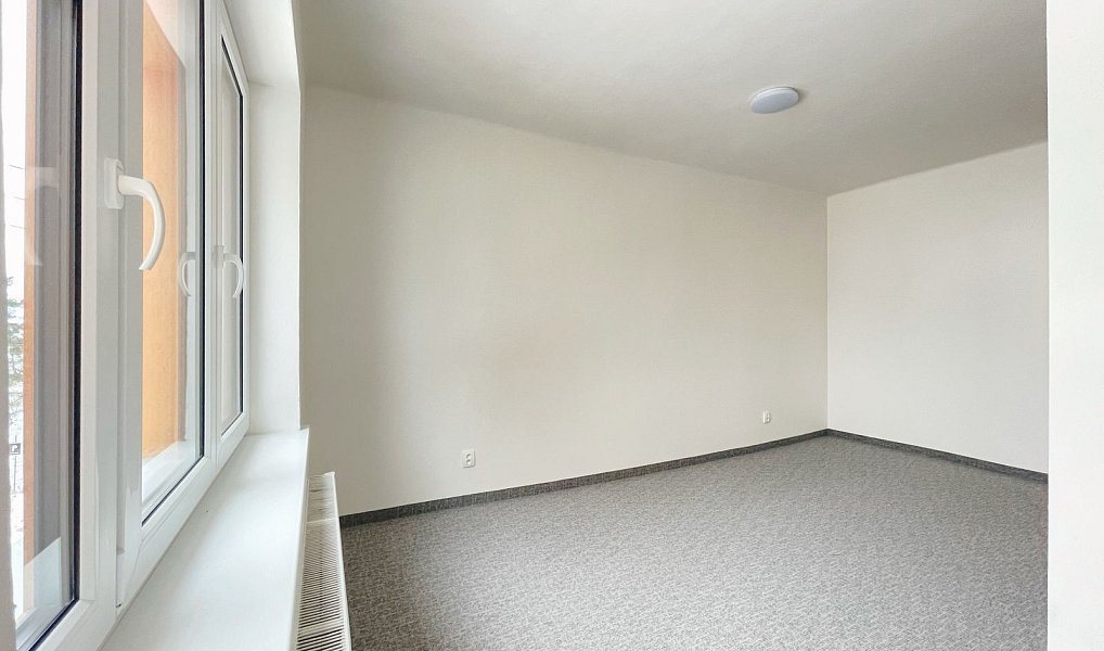 Pronájem bytu 3+1 100 m², Lety – náhled fotky 7