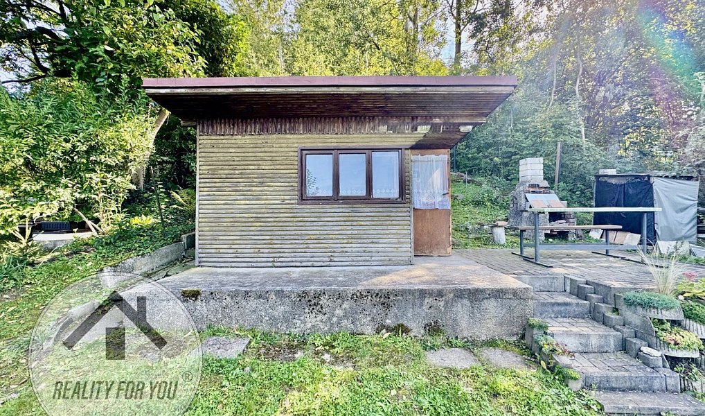 Prodej chaty/chalupy 14 m² s pozemkem 400 m², Semily – náhled fotky 8