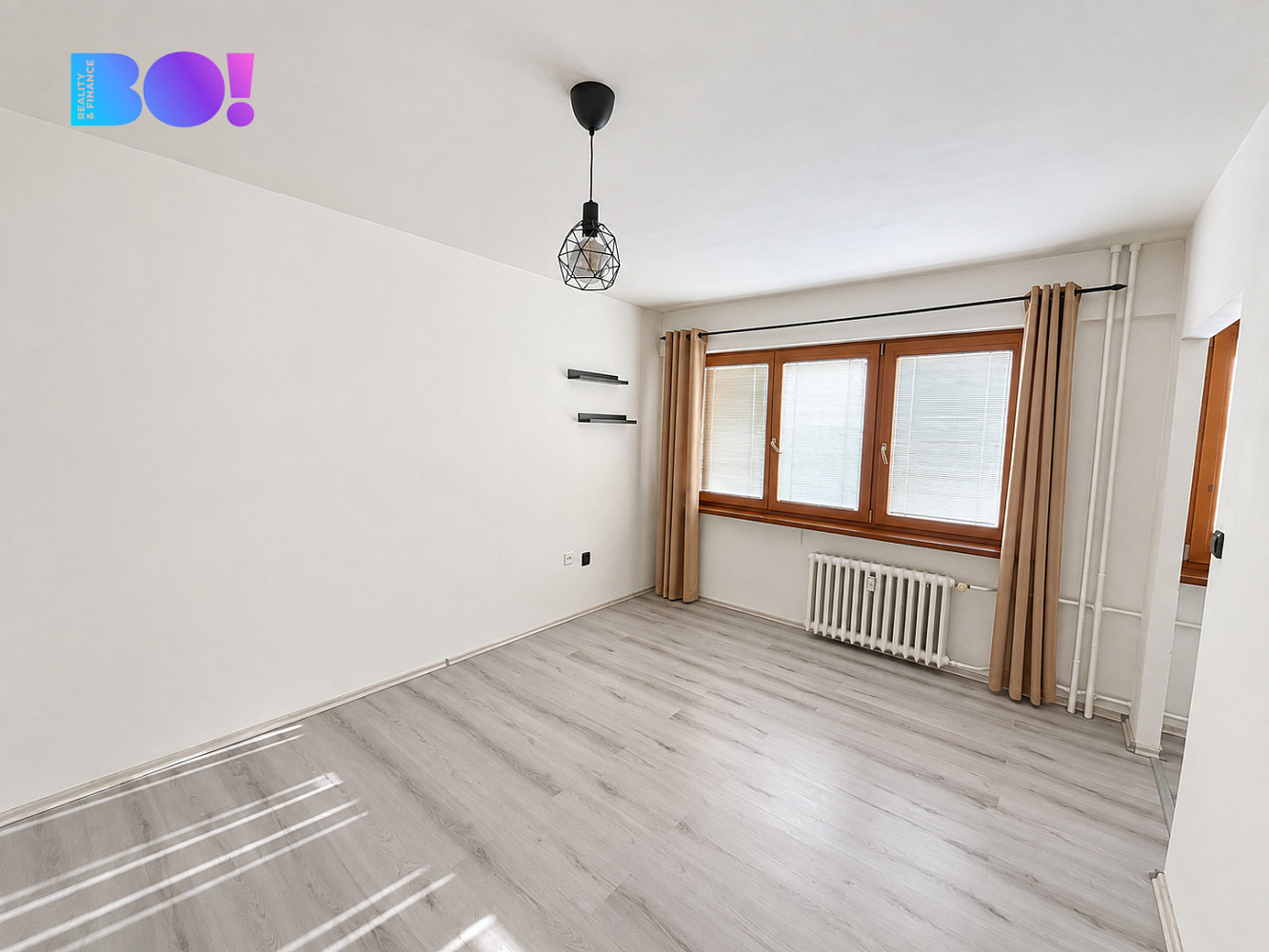 Pronájem bytu 1+kk 25 m² – fotografie 3