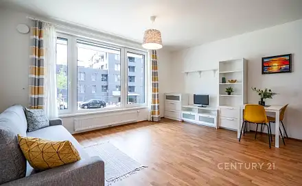 Pronájem bytu 1+kk 32 m²