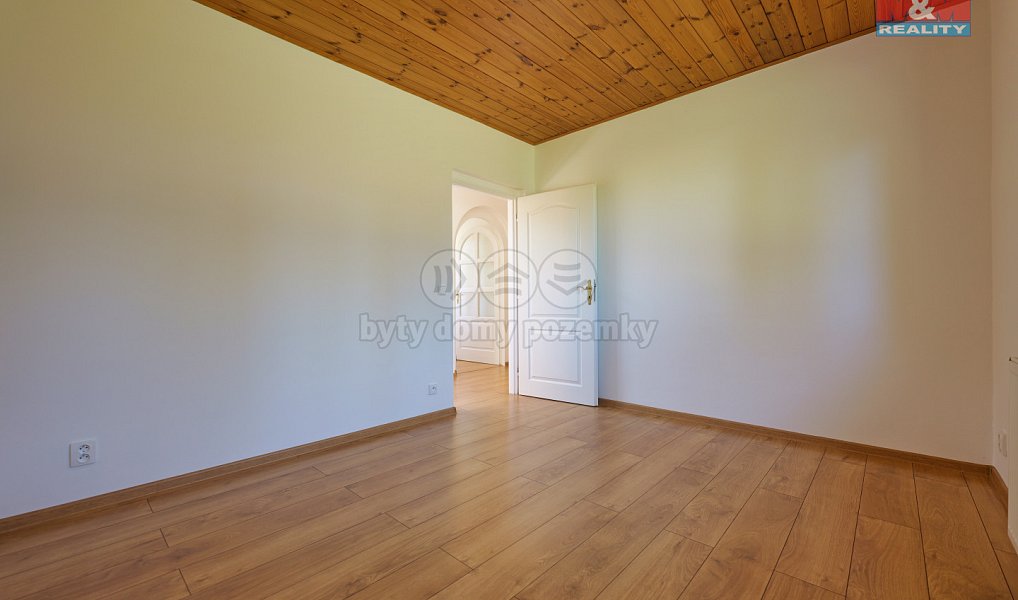 Prodej domu 120 m² s pozemkem 3 903 m², Mostkovice – náhled fotky 25