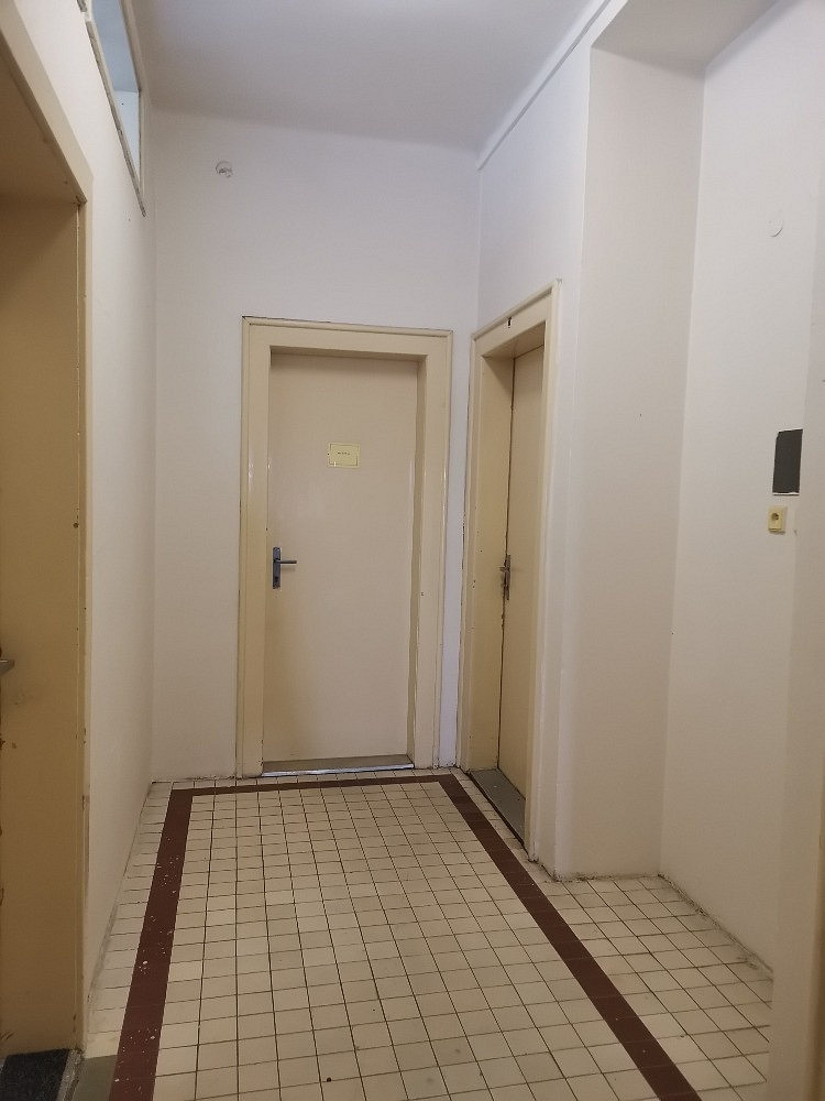 Pronájem kanceláře 27 m² – fotografie 4