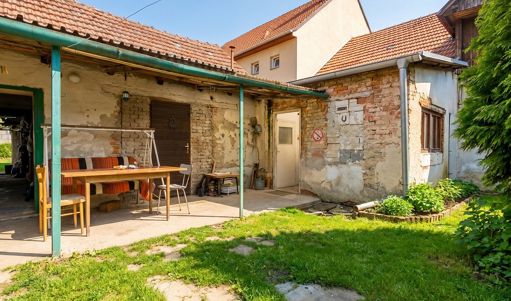 Prodej domu 248 m² s pozemkem 1 439 m², Blansko – náhled fotky 31