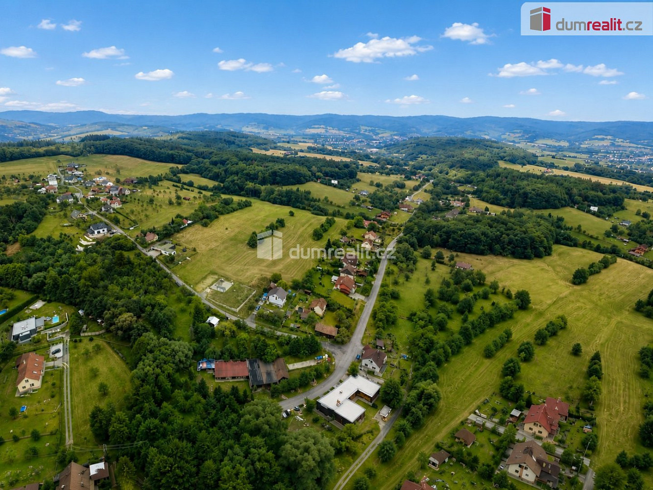 Prodej stavebního pozemku 808 m²