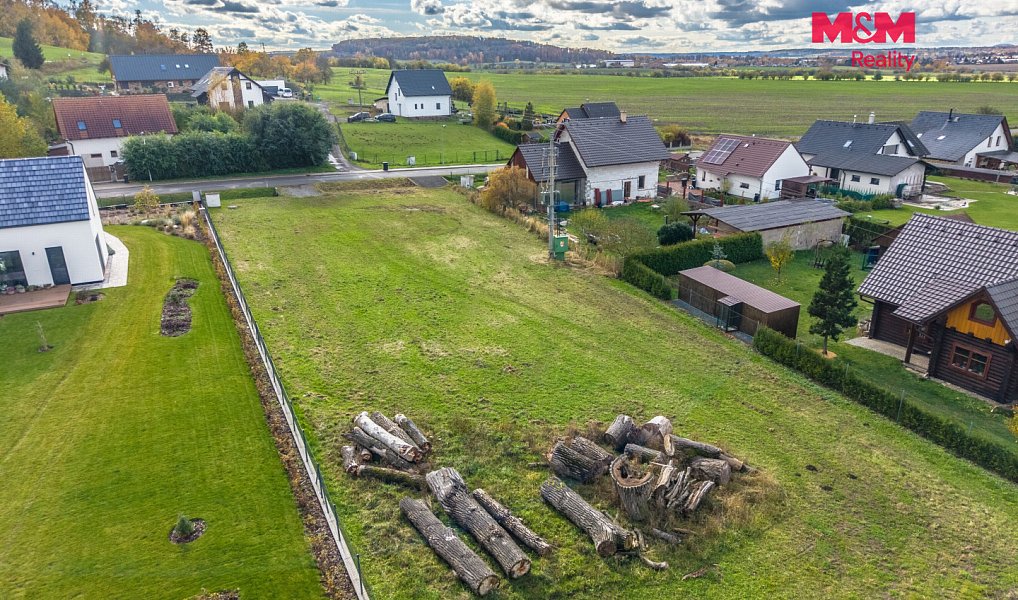 Prodej stavebního pozemku 1 000 m², Mnichovo Hradiště – náhled fotky 7