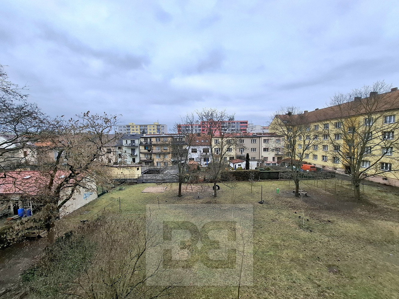 Pronájem bytu 2+1 58 m² – fotografie 4
