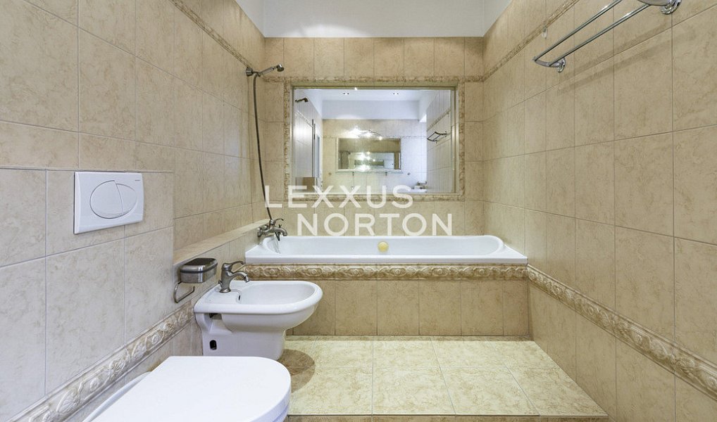Pronájem domu 283 m² s pozemkem 375 m², Praha – náhled fotky 13