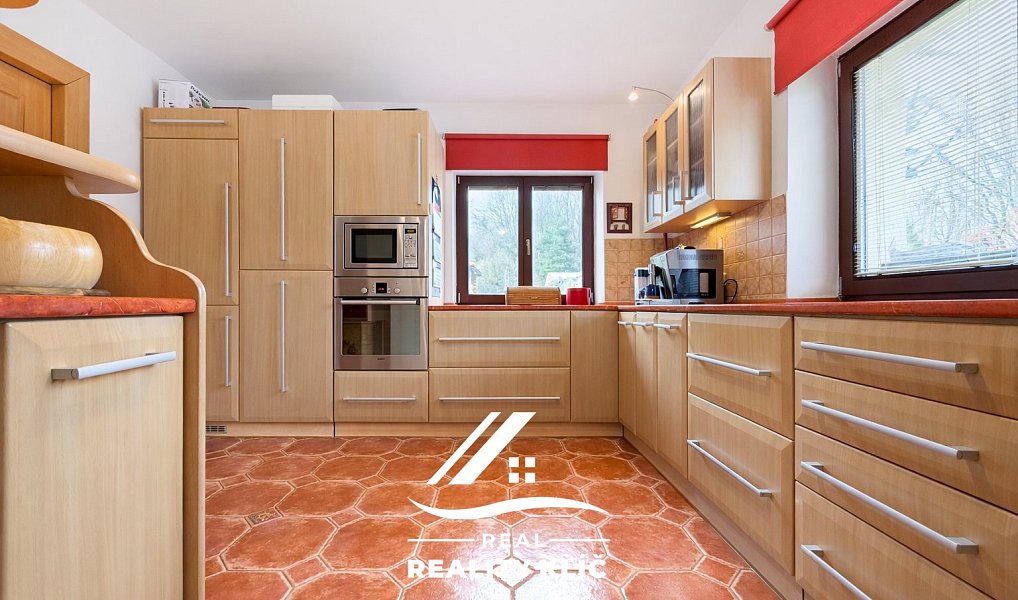 Prodej domu 240 m² s pozemkem 991 m², Ostrava – náhled fotky 5