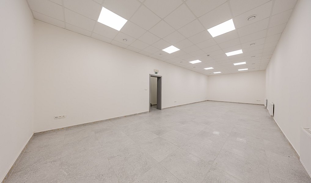 Pronájem obchodních prostor 137 m², Uherský Brod – náhled fotky 4