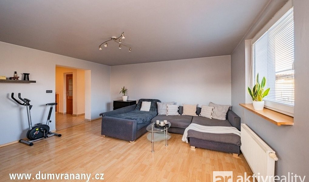 Prodej domu 283 m² s pozemkem 1 152 m², Vraňany – náhled fotky 11