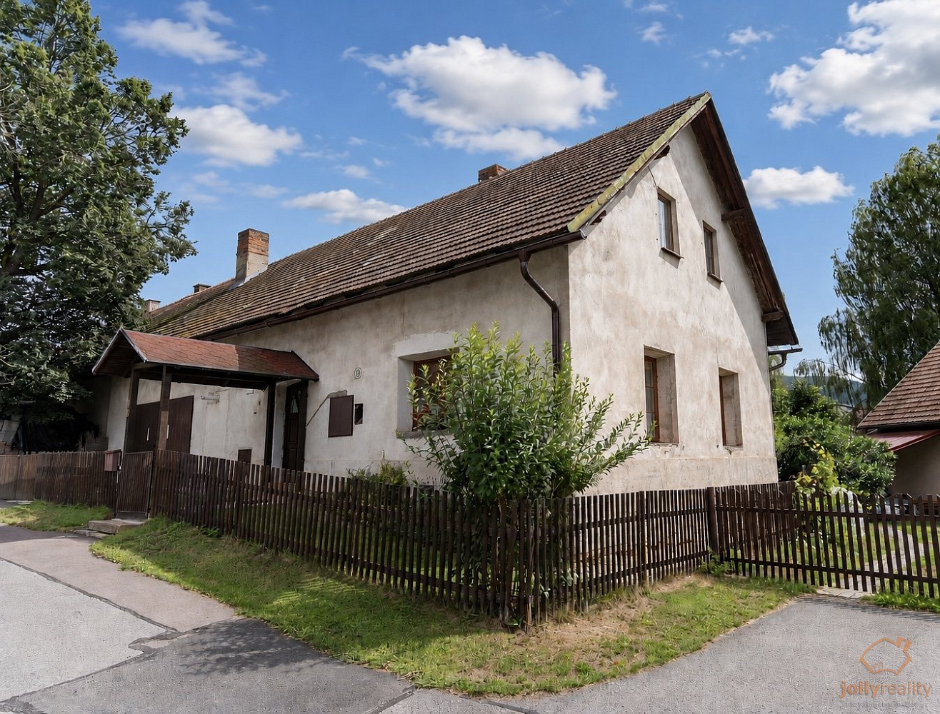 Prodej domu 167 m² s pozemkem 226 m²