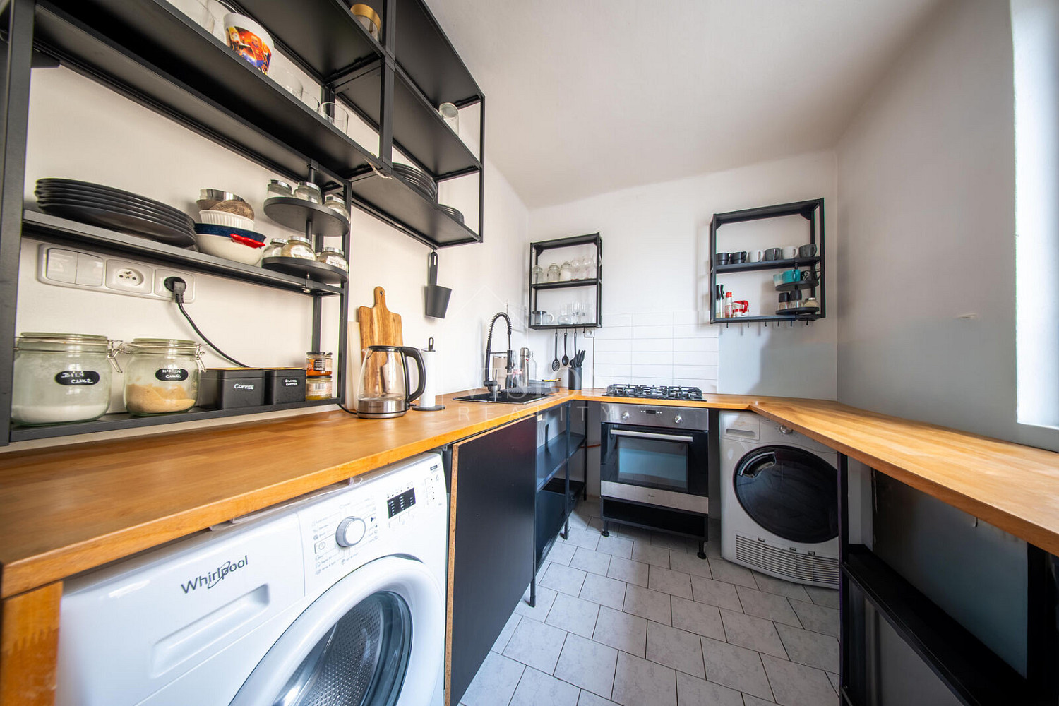 Prodej bytu 3+1 67 m² – fotografie 3