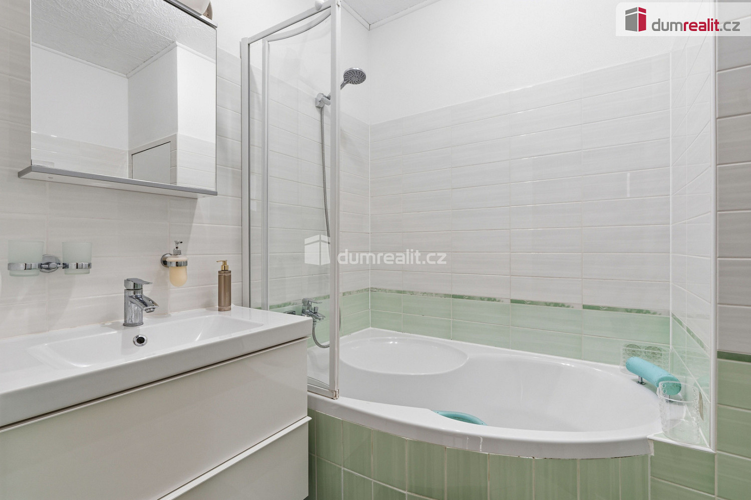 Prodej bytu 3+1 62 m² — photo 3