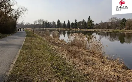 Prodej komerčního pozemku 4 264 m², Přístavní, Čelákovice, okres Praha-východ