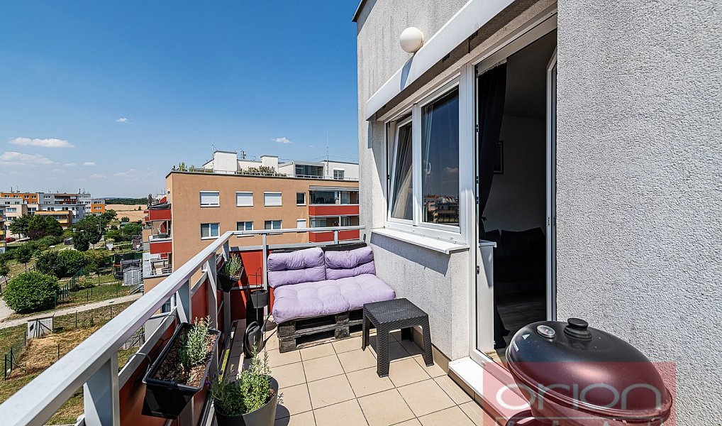 Prodej bytu 3+kk 72 m², Praha – náhled fotky 2