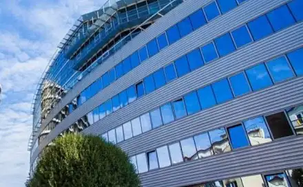 Pronájem kanceláře 880 m²