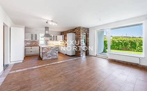 Pronájem bytu 4+kk 119 m², Strnadových, Praha 9 - Vysočany