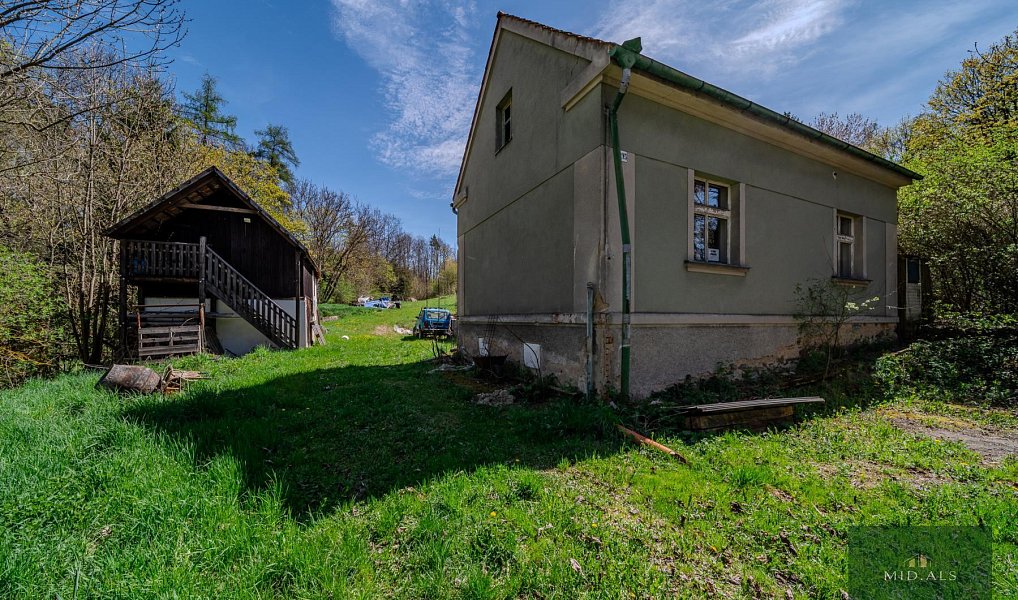 Prodej domu 200 m² s pozemkem 1 891 m², Plasy – náhled fotky 24