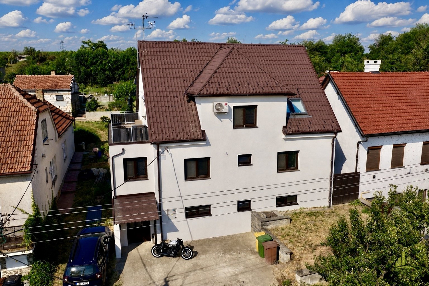 Prodej nájemního domu, činžáku 281 m²