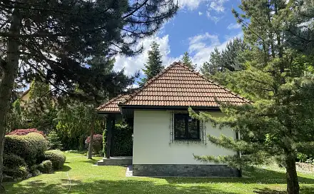 Pronájem domu 40 m² s pozemkem 800 m², Višňová, Ohrobec, okres Praha-západ