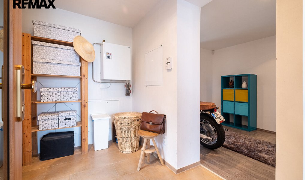 Prodej domu 205 m² s pozemkem 634 m², Smolnice – náhled fotky 2