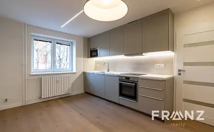 Pronájem bytu 2+1 50 m²
